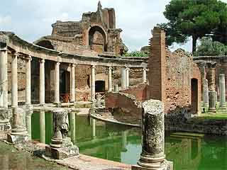  Roma (Rome):  イタリア:  
 
 Villa Adriana - Hadrian's Villa
